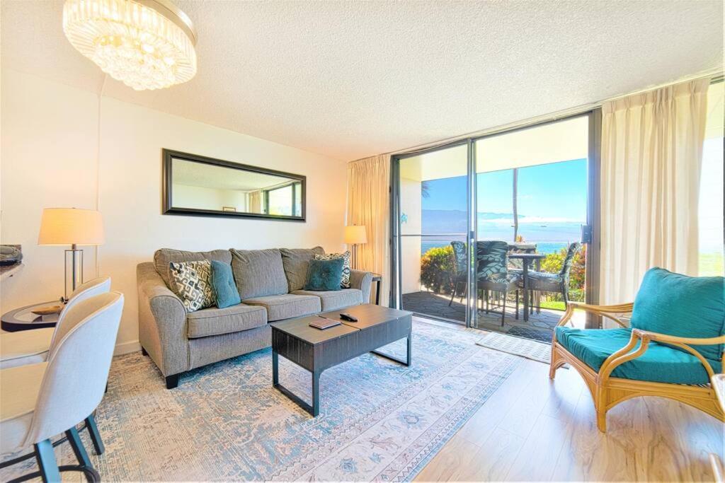Stunning Maui Direct Ocean Front On The Beach, Walk To Beach From Condo, Watch Turtles, Whales, Ac In All Rooms Ocean View Pool And Spa 와일루쿠 외부 사진